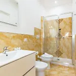 Bed & Breakfast L'opera Roma